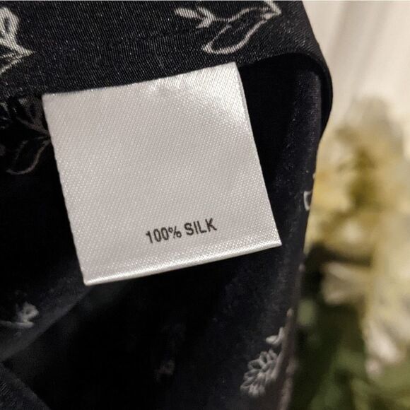 Tucker Flutter Sleeve Classic Midi Dress Inked Batik in Crepe de Chine Silk - Picture 6 of 9